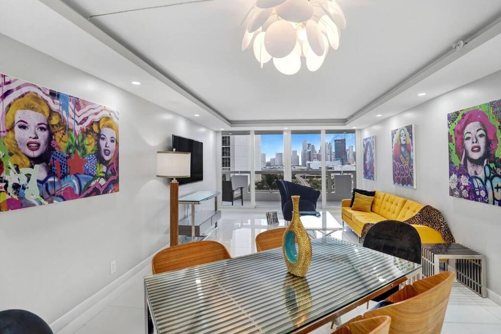 Funkin' Fabulous! Water & Views! 4br Miami